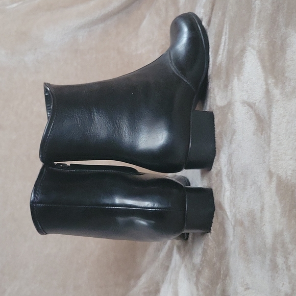 Rain boots - Picture 3 of 3